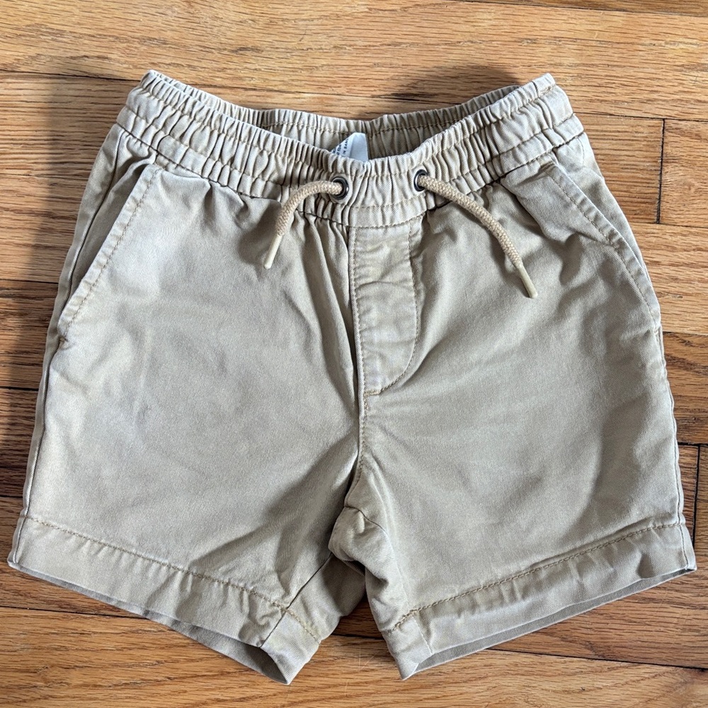 Khaki shorts
